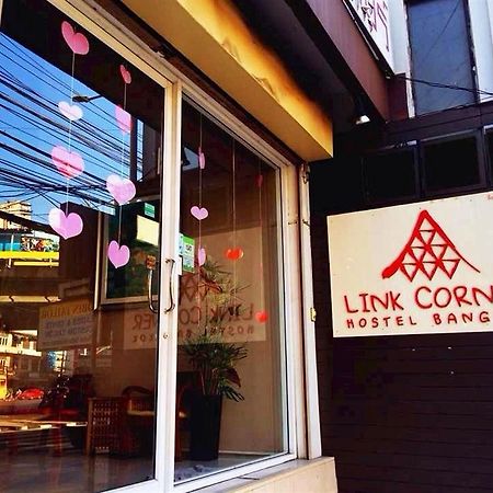 Link Corner Hostel Bangkok Bagian luar foto