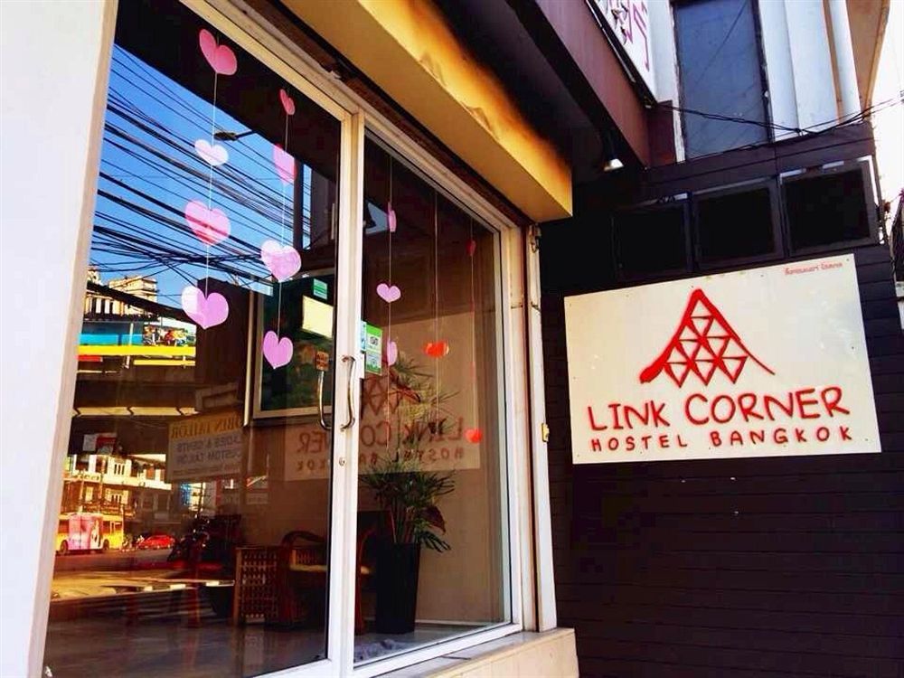 Link Corner Hostel Bangkok Bagian luar foto