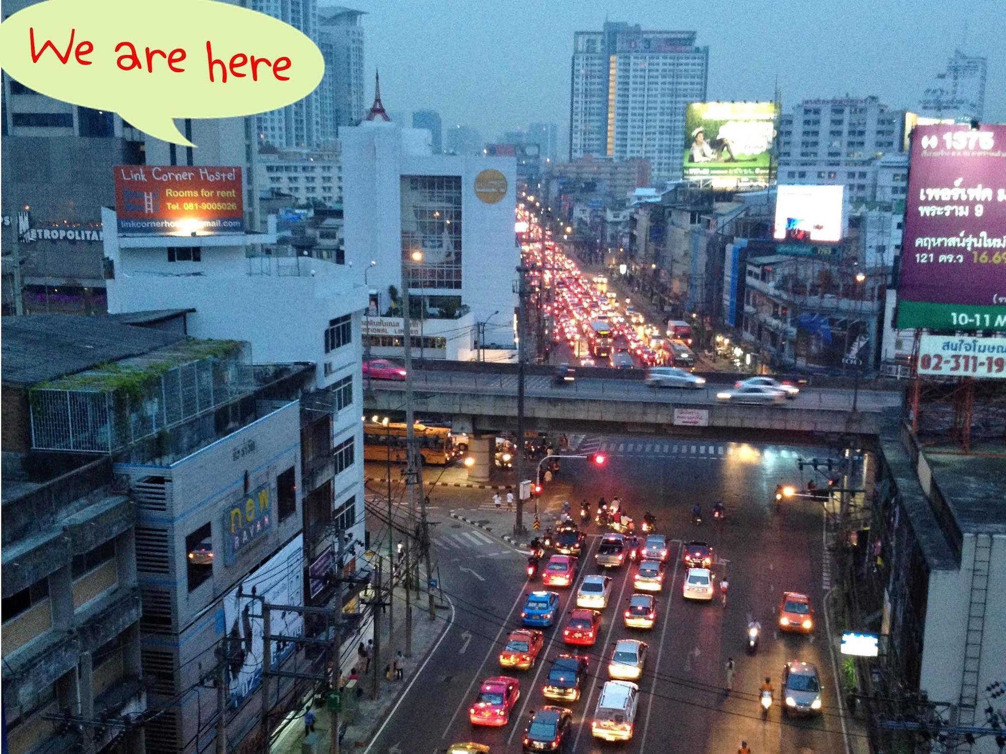 Link Corner Hostel Bangkok Bagian luar foto